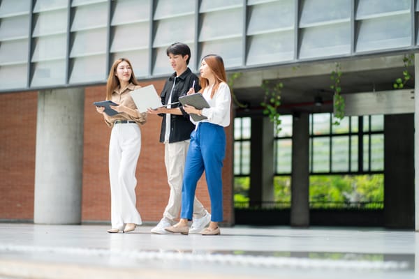 How AI and Remote Work Are Rewriting the Rules of the Job Market in 2025